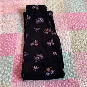 black girls leggings with blossom flowers